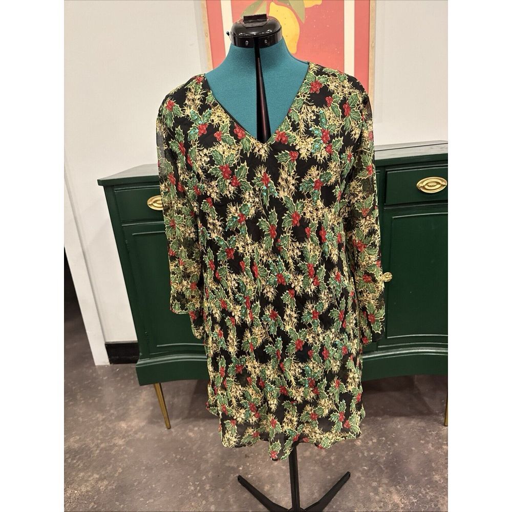 2XL Signature Holly‎ Christmas Shirt